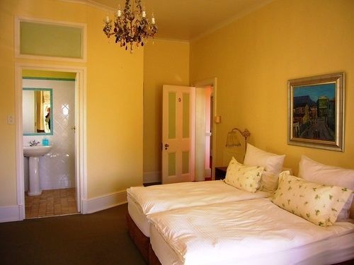 Hotel The Rosa & Self-catering